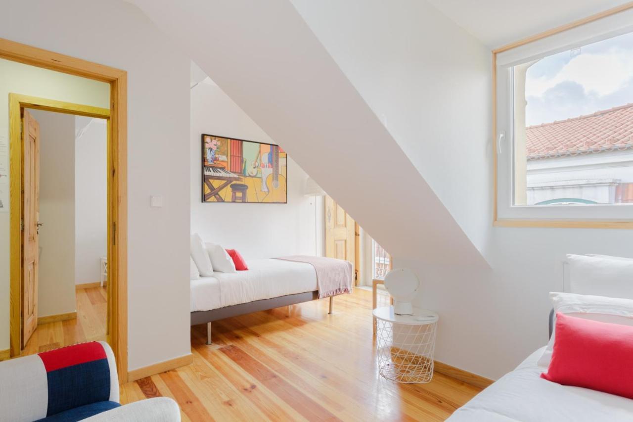Amazing Rooftop Terrace With River And Historic City View 4 Bedrooms 4 Bathrooms Ac 19Th Century Building Chiado Lisboa Ngoại thất bức ảnh