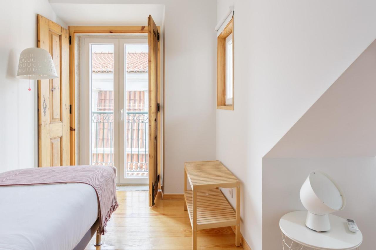 Amazing Rooftop Terrace With River And Historic City View 4 Bedrooms 4 Bathrooms Ac 19Th Century Building Chiado Lisboa Ngoại thất bức ảnh