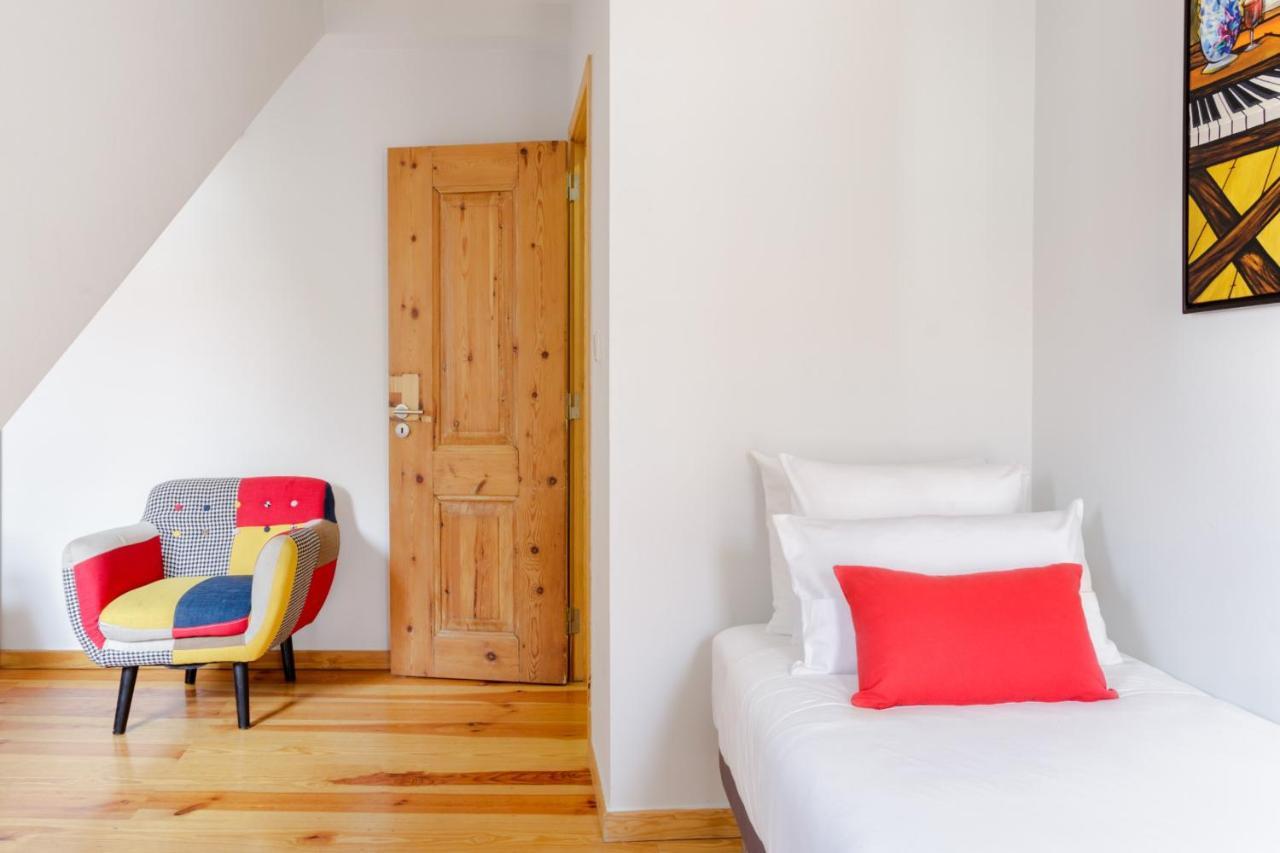 Amazing Rooftop Terrace With River And Historic City View 4 Bedrooms 4 Bathrooms Ac 19Th Century Building Chiado Lisboa Ngoại thất bức ảnh