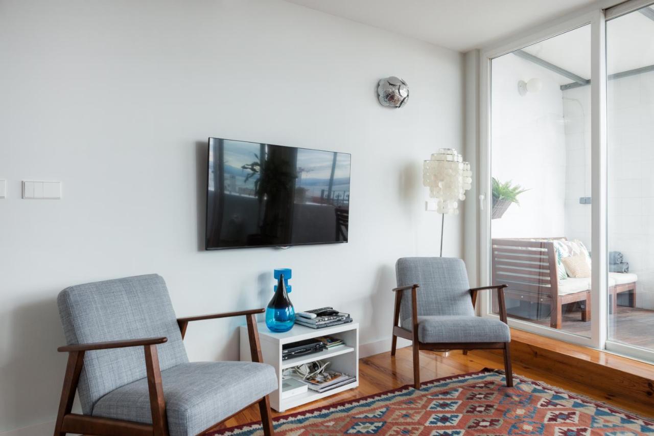 Amazing Rooftop Terrace With River And Historic City View 4 Bedrooms 4 Bathrooms Ac 19Th Century Building Chiado Lisboa Ngoại thất bức ảnh