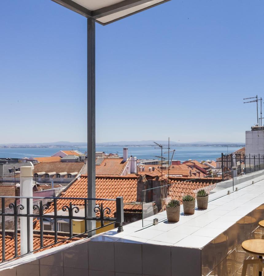 Amazing Rooftop Terrace With River And Historic City View 4 Bedrooms 4 Bathrooms Ac 19Th Century Building Chiado Lisboa Ngoại thất bức ảnh